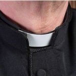 What Priests Wear Every Day: Tradition, Function and Style Behind Clerical Shirts
